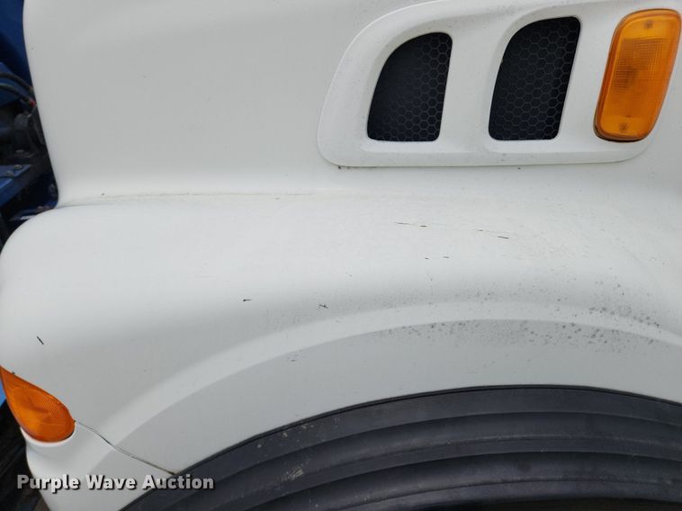 image for item LX9550 2002 Sterling L7500  sewer jetter truck