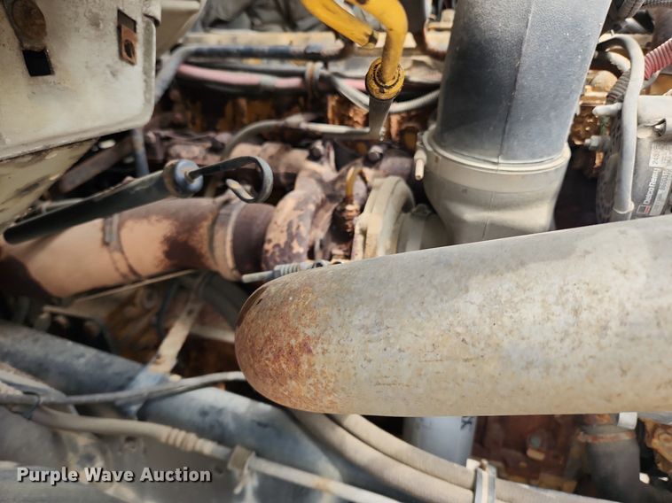 image for item LX9550 2002 Sterling L7500  sewer jetter truck