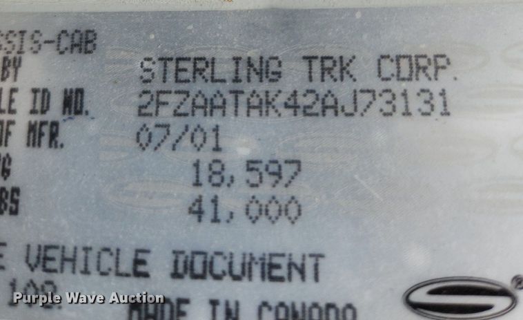 image for item LX9550 2002 Sterling L7500  sewer jetter truck