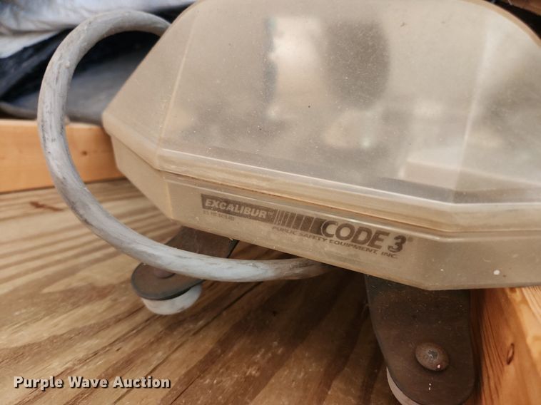 image for item LX9752 Automotive accessories