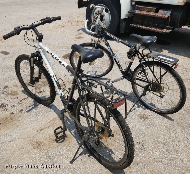 image for item LX9753 (2) Smith & Wesson bicycles