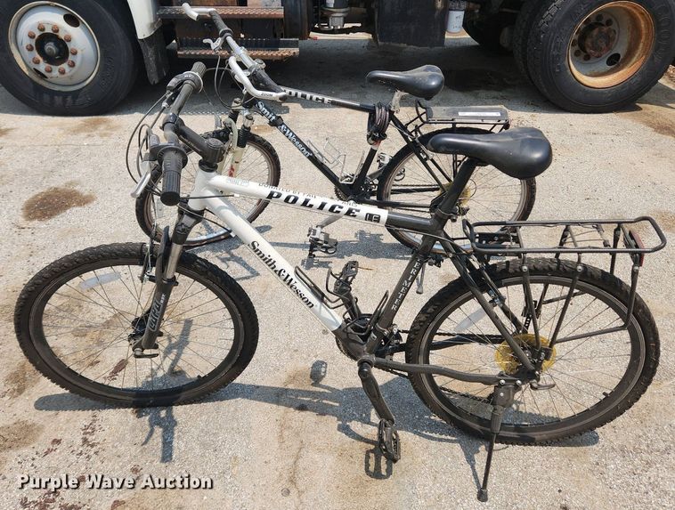 image for item LX9753 (2) Smith & Wesson bicycles