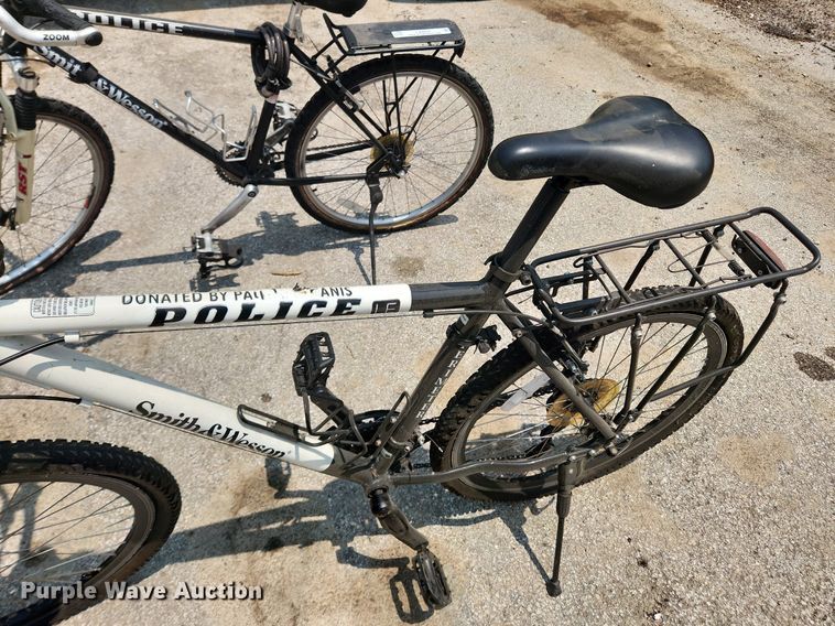 image for item LX9753 (2) Smith & Wesson bicycles