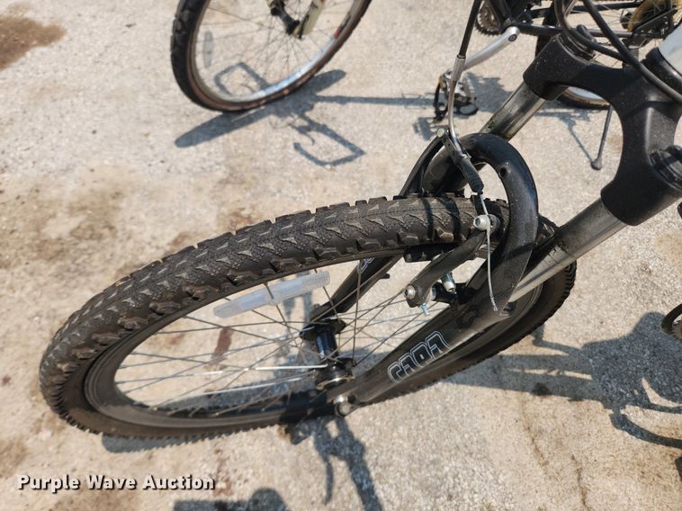 image for item LX9753 (2) Smith & Wesson bicycles