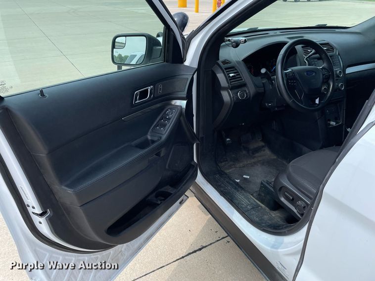 image for item LY9736 2018  Ford Explorer Police Interceptor  SUV