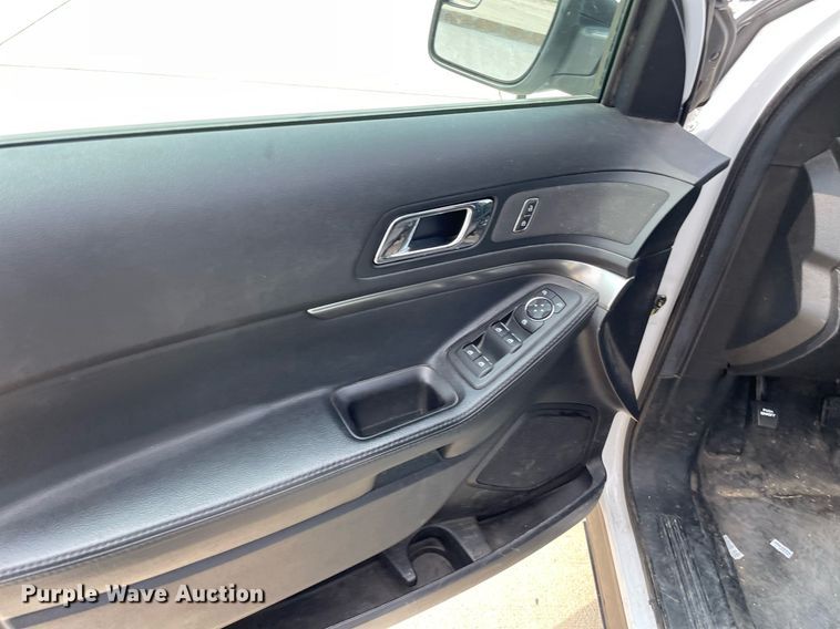 image for item LY9736 2018  Ford Explorer Police Interceptor  SUV