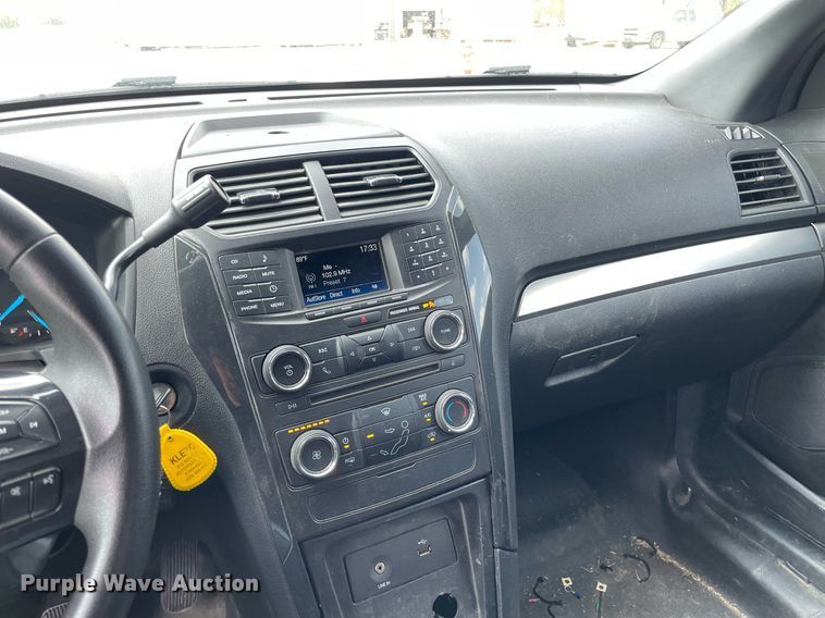 image for item LY9736 2018  Ford Explorer Police Interceptor  SUV