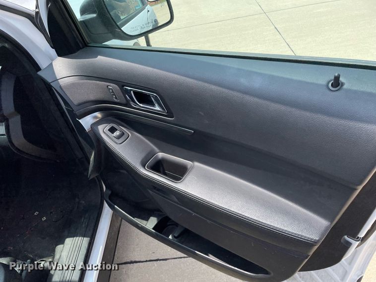 image for item LY9736 2018  Ford Explorer Police Interceptor  SUV