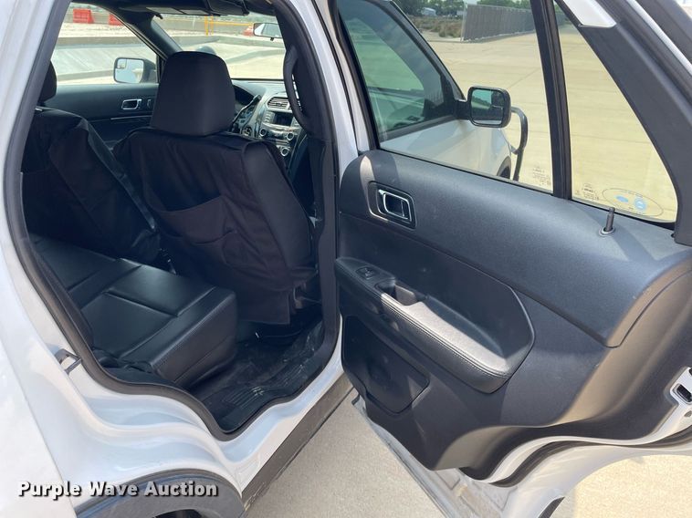 image for item LY9736 2018  Ford Explorer Police Interceptor  SUV