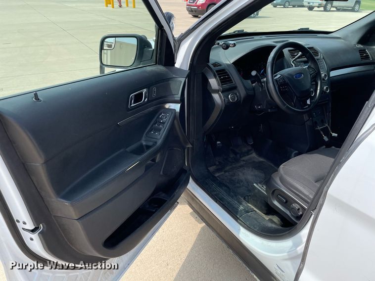 image for item LY9737 2018  Ford Explorer Police Interceptor  SUV