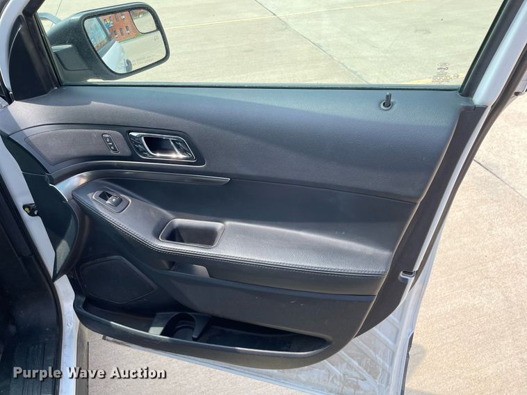 image for item LY9737 2018  Ford Explorer Police Interceptor  SUV