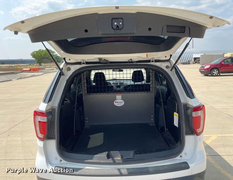 image for item LY9737 2018  Ford Explorer Police Interceptor  SUV