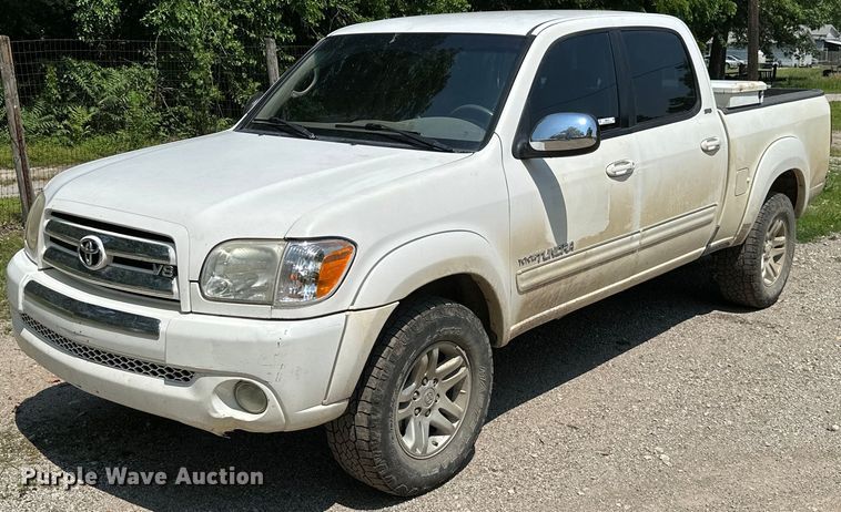 image for item MB9544 2006 Toyota Tundra  Double Cab pickup truck