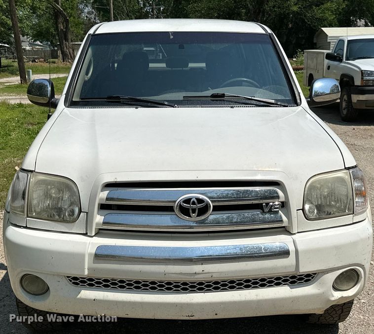 image for item MB9544 2006 Toyota Tundra  Double Cab pickup truck