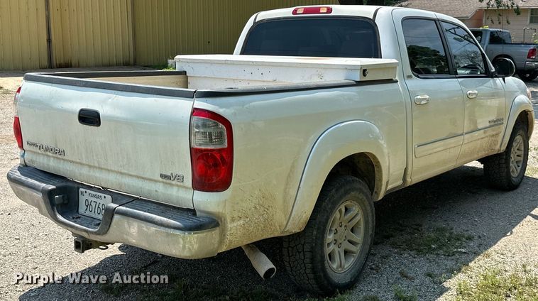 image for item MB9544 2006 Toyota Tundra  Double Cab pickup truck