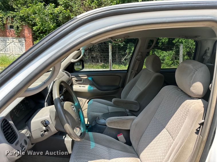 image for item MB9544 2006 Toyota Tundra  Double Cab pickup truck