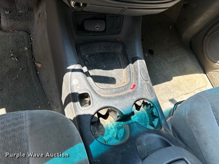 image for item MB9544 2006 Toyota Tundra  Double Cab pickup truck