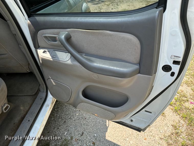 image for item MB9544 2006 Toyota Tundra  Double Cab pickup truck