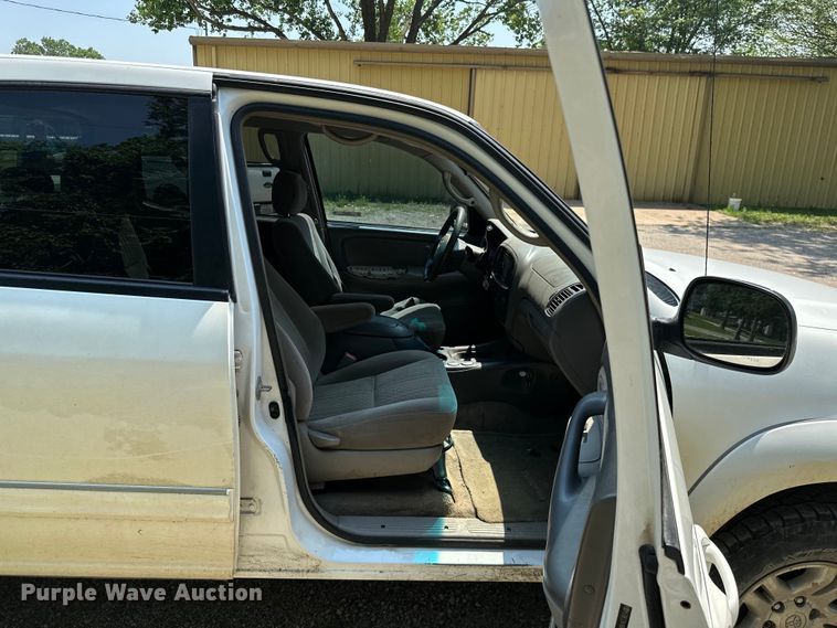 image for item MB9544 2006 Toyota Tundra  Double Cab pickup truck