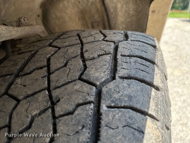 image for item MB9544 2006 Toyota Tundra  Double Cab pickup truck