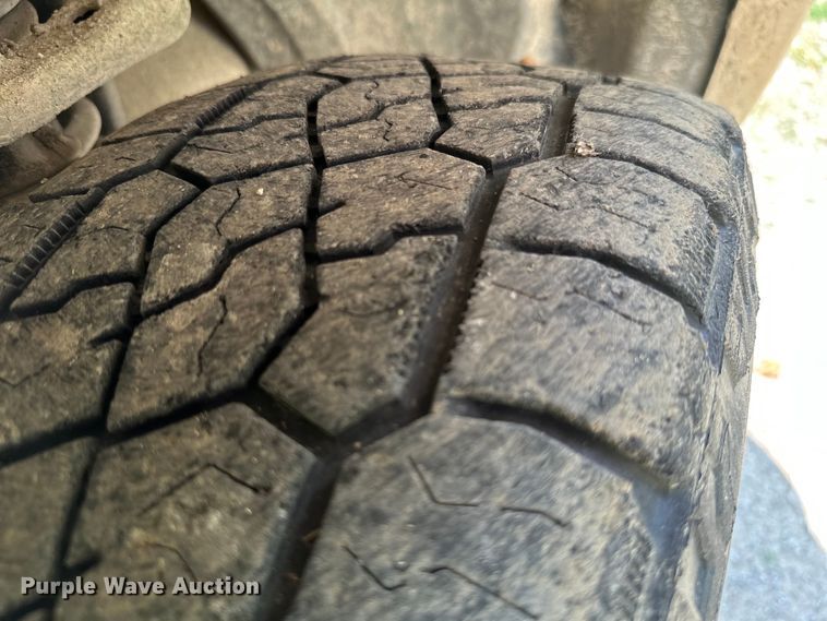 image for item MB9544 2006 Toyota Tundra  Double Cab pickup truck