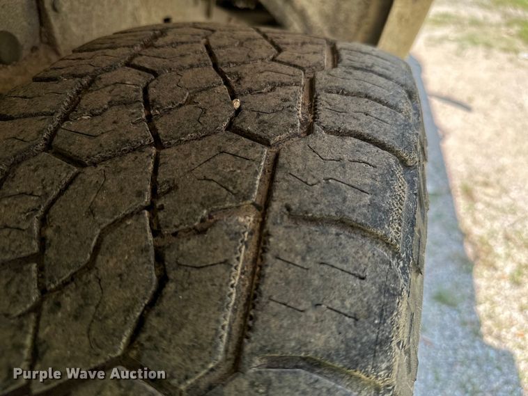 image for item MB9544 2006 Toyota Tundra  Double Cab pickup truck