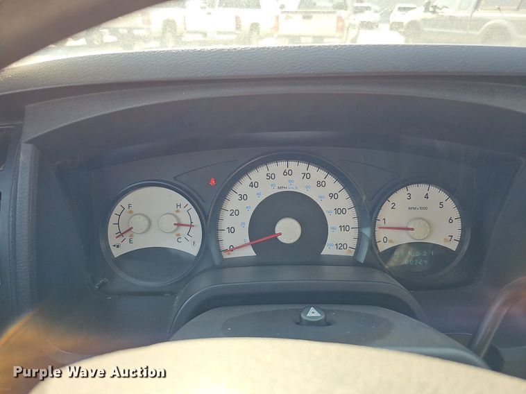 image for item MD9854 2010 Dodge Dakota  Ext. Cab pickup truck