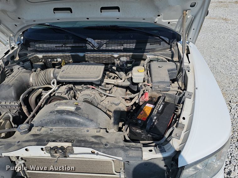 image for item MD9854 2010 Dodge Dakota  Ext. Cab pickup truck