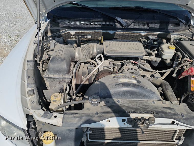 image for item MD9854 2010 Dodge Dakota  Ext. Cab pickup truck