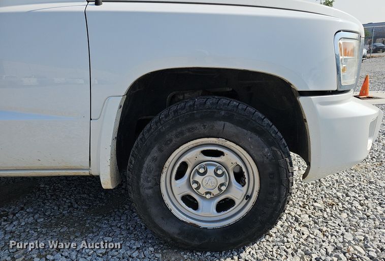 image for item MD9854 2010 Dodge Dakota  Ext. Cab pickup truck