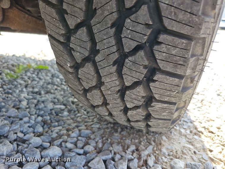 image for item MD9854 2010 Dodge Dakota  Ext. Cab pickup truck