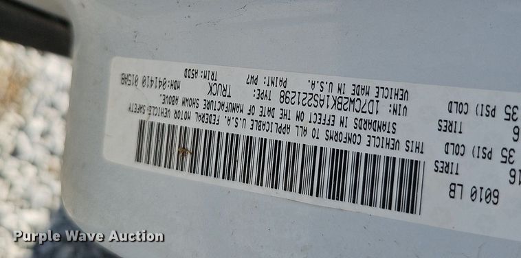 image for item MD9854 2010 Dodge Dakota  Ext. Cab pickup truck