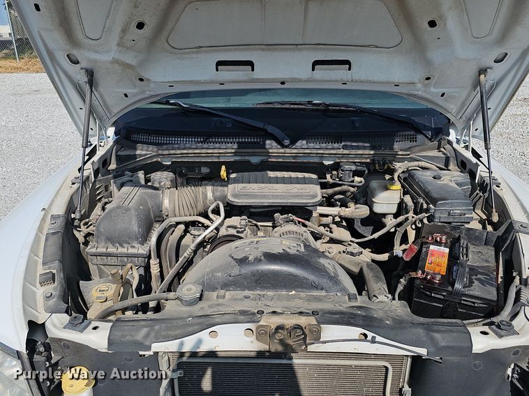 image for item MD9855 2010 Dodge Dakota  Ext. Cab pickup truck