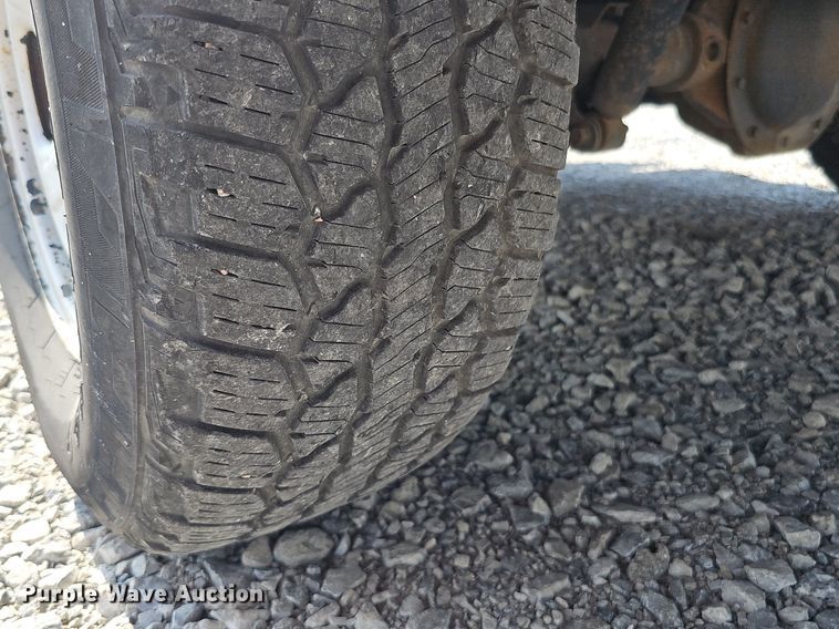 image for item MD9855 2010 Dodge Dakota  Ext. Cab pickup truck