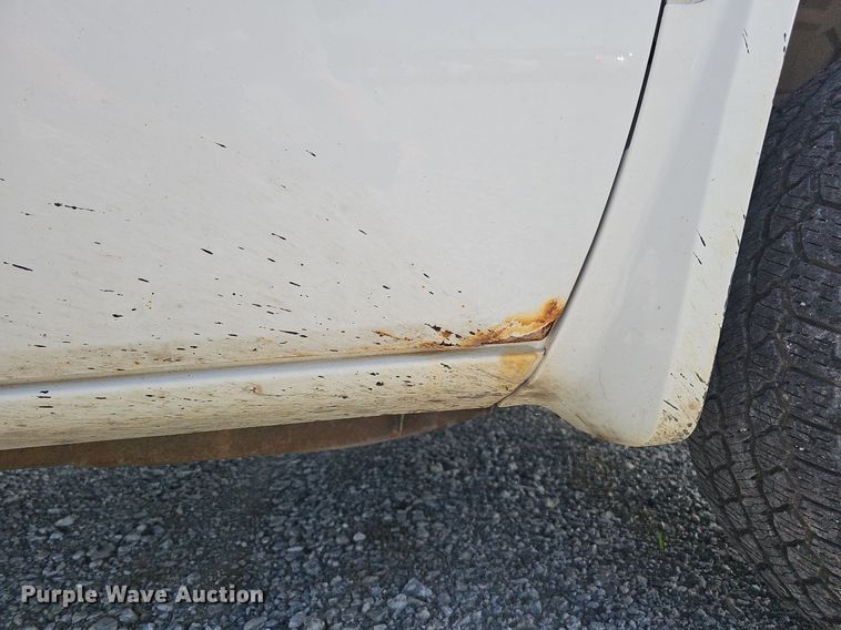 image for item MD9856 2010 Dodge Dakota  Ext. Cab pickup truck