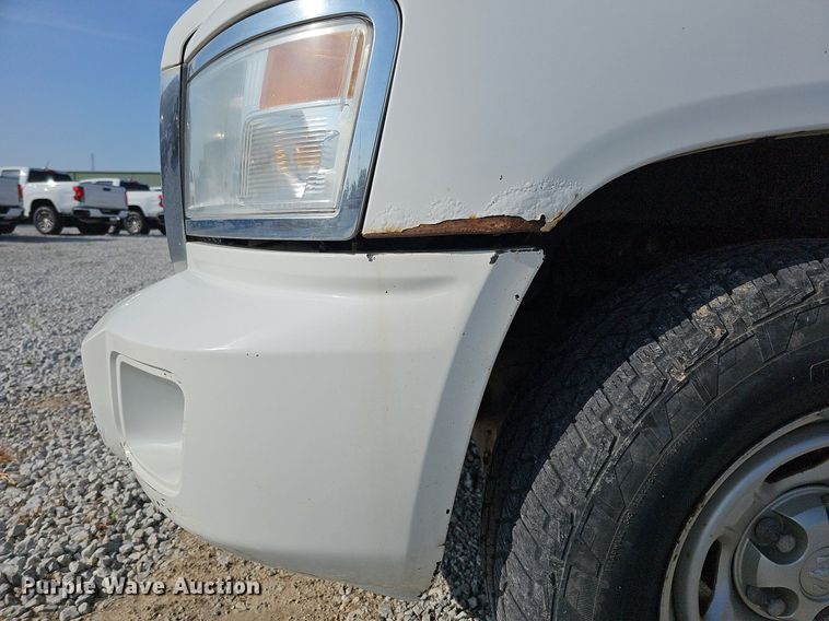 image for item MD9856 2010 Dodge Dakota  Ext. Cab pickup truck