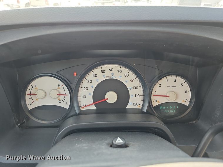 image for item MD9856 2010 Dodge Dakota  Ext. Cab pickup truck