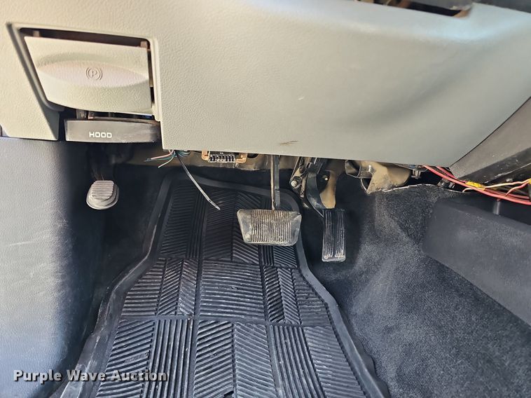 image for item MD9856 2010 Dodge Dakota  Ext. Cab pickup truck