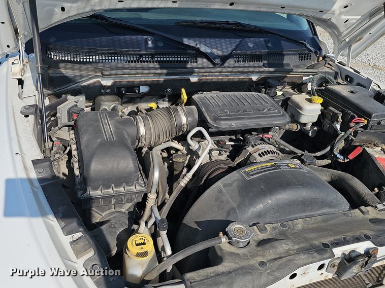 image for item MD9856 2010 Dodge Dakota  Ext. Cab pickup truck