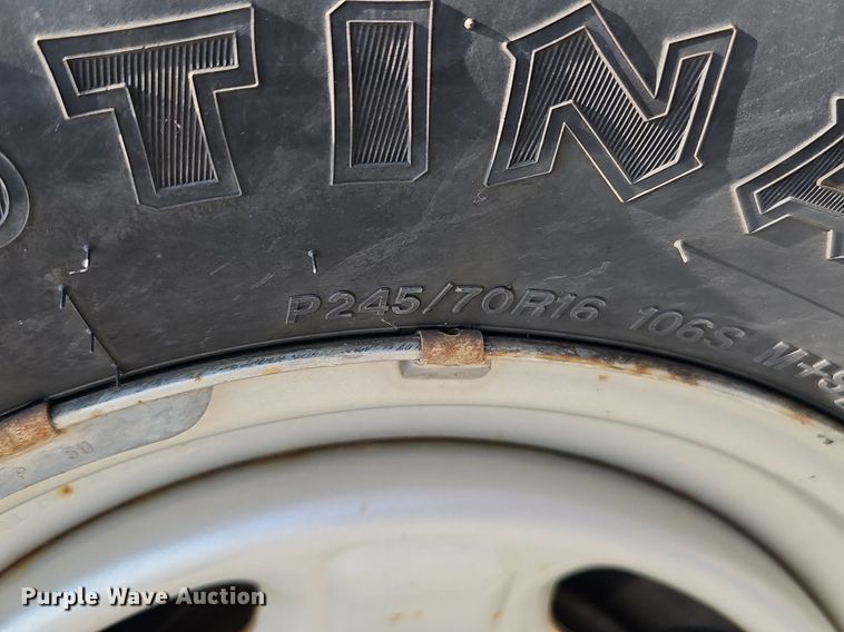 image for item MD9856 2010 Dodge Dakota  Ext. Cab pickup truck