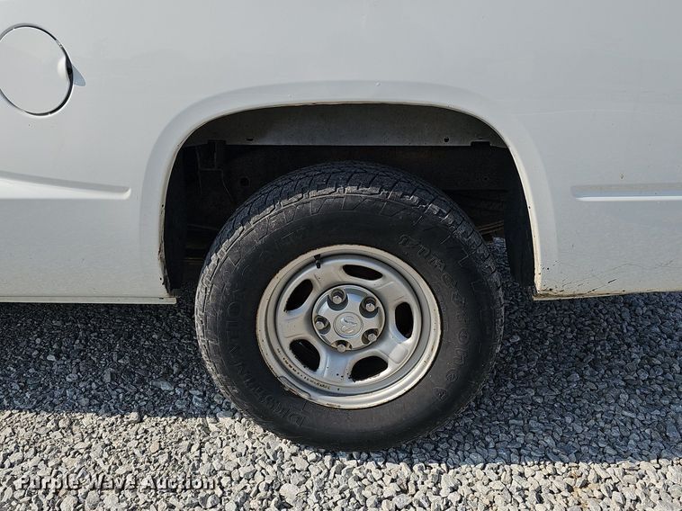 image for item MD9856 2010 Dodge Dakota  Ext. Cab pickup truck