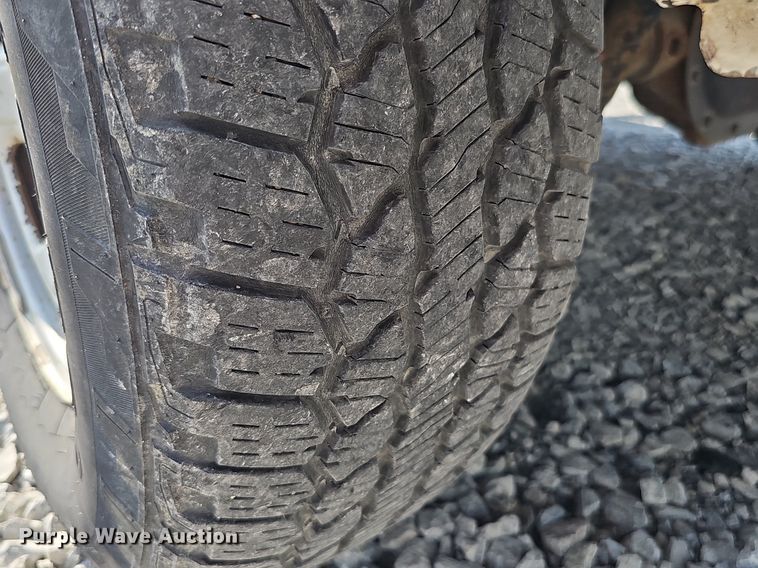 image for item MD9856 2010 Dodge Dakota  Ext. Cab pickup truck