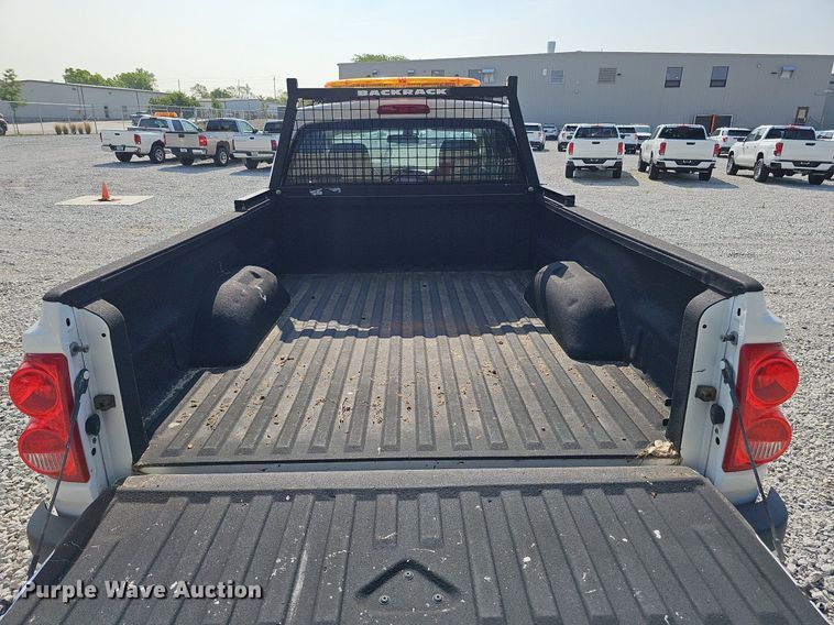 image for item MD9857 2010 Dodge Dakota  Ext. Cab pickup truck