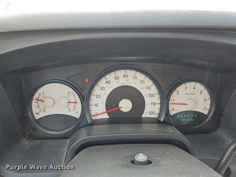 image for item MD9857 2010 Dodge Dakota  Ext. Cab pickup truck