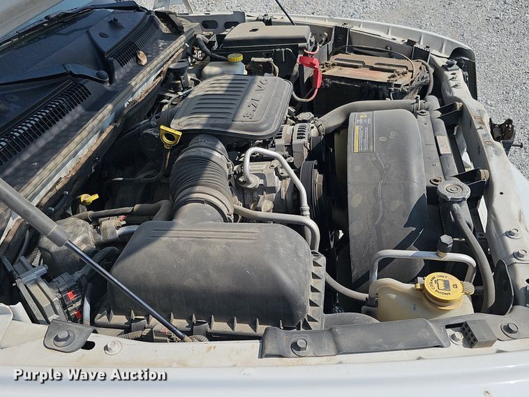 image for item MD9857 2010 Dodge Dakota  Ext. Cab pickup truck