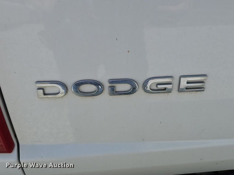 image for item MD9857 2010 Dodge Dakota  Ext. Cab pickup truck