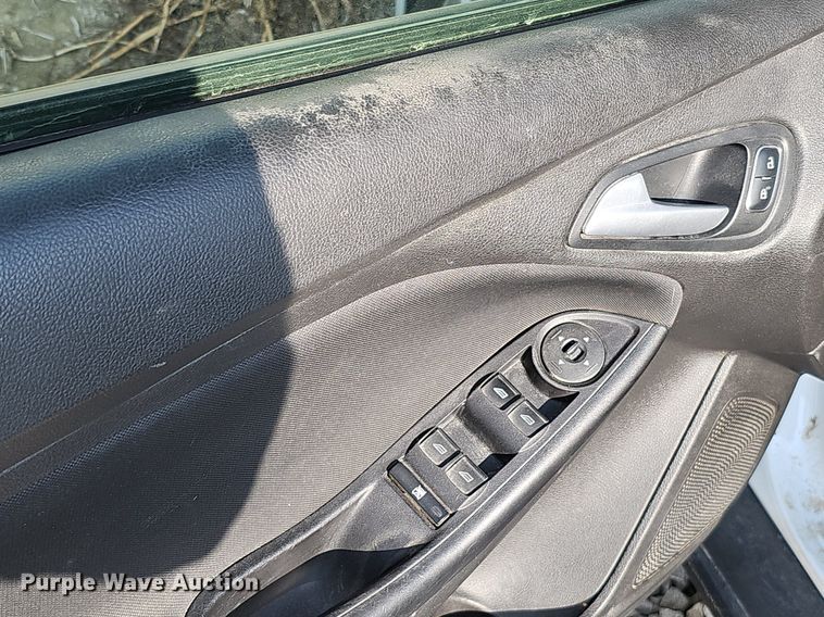 image for item MD9858 2017 Ford Focus SE