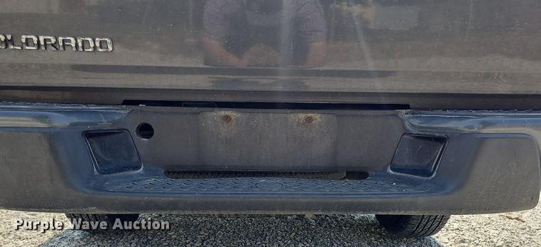 image for item MD9860 2009 Chevrolet Colorado  Ext. Cab pickup truck