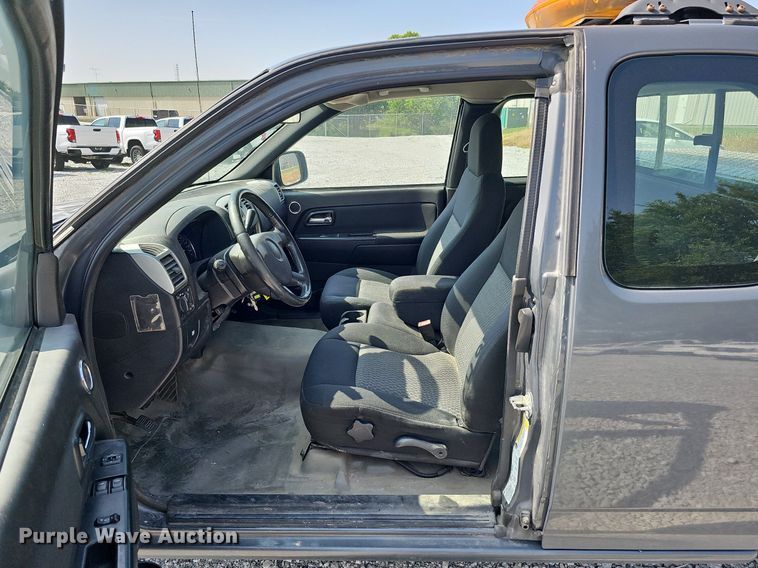 image for item MD9860 2009 Chevrolet Colorado  Ext. Cab pickup truck