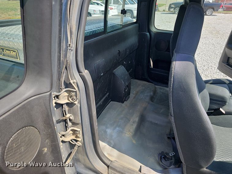 image for item MD9860 2009 Chevrolet Colorado  Ext. Cab pickup truck